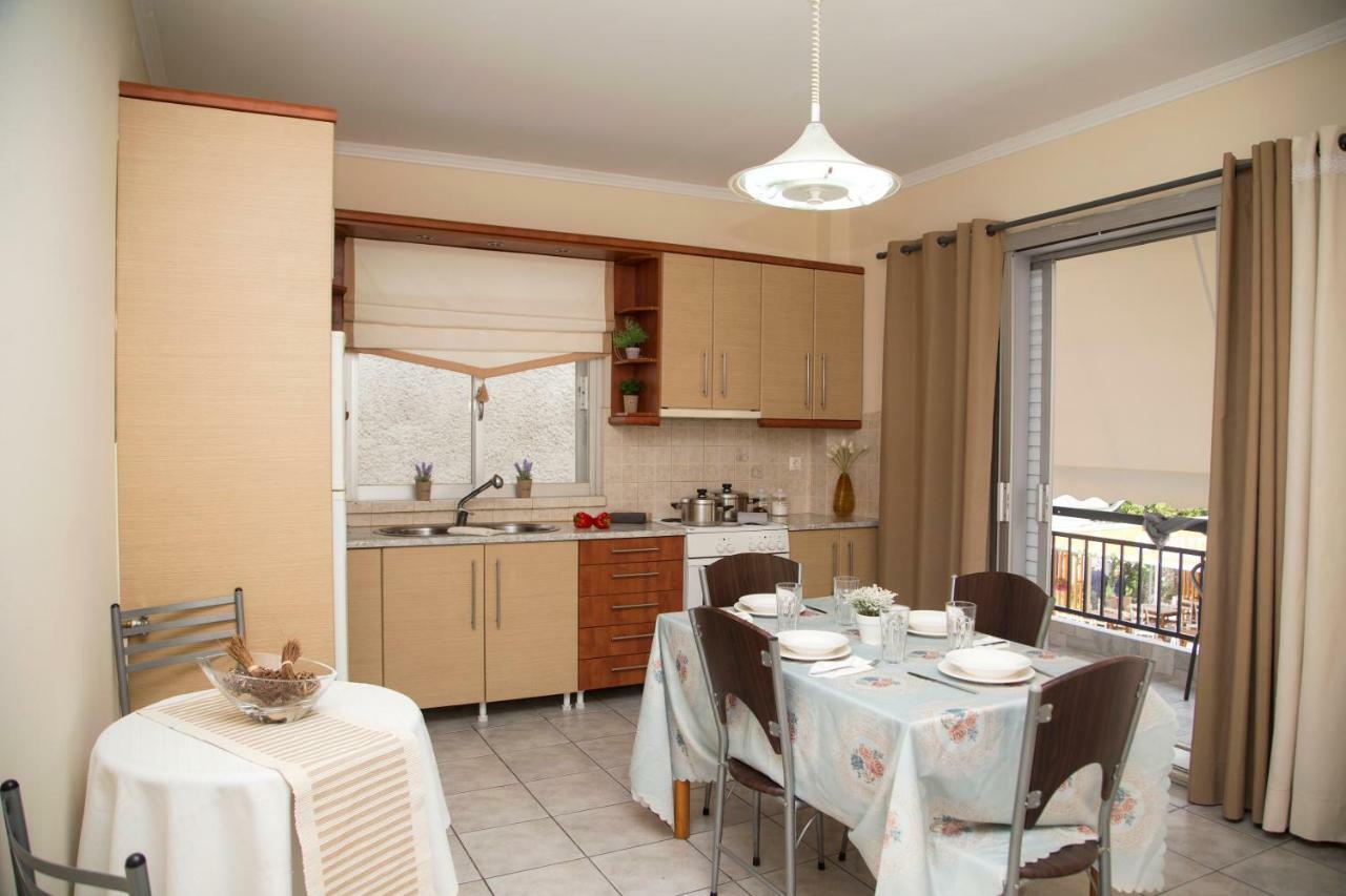 Philippos House Apartment นีดรี ภายนอก รูปภาพ