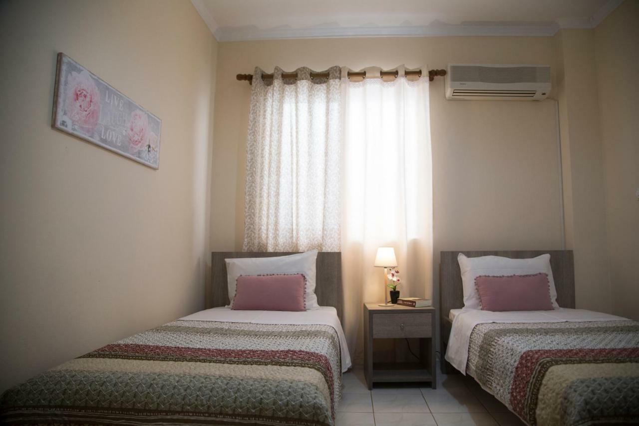 Philippos House Apartment นีดรี ภายนอก รูปภาพ