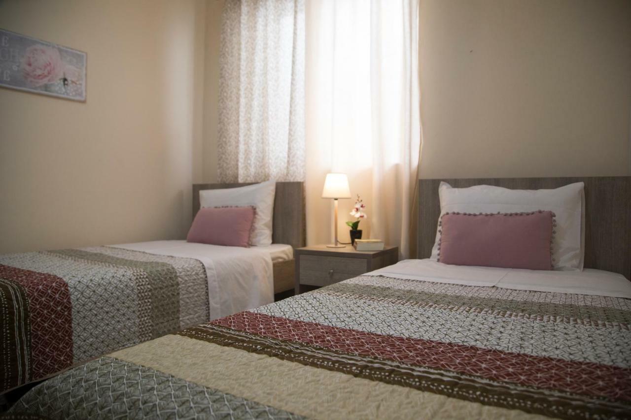 Philippos House Apartment นีดรี ภายนอก รูปภาพ